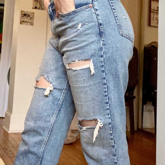 High Waisted “Mom” Jeans Oversized - Picture 8 of 8